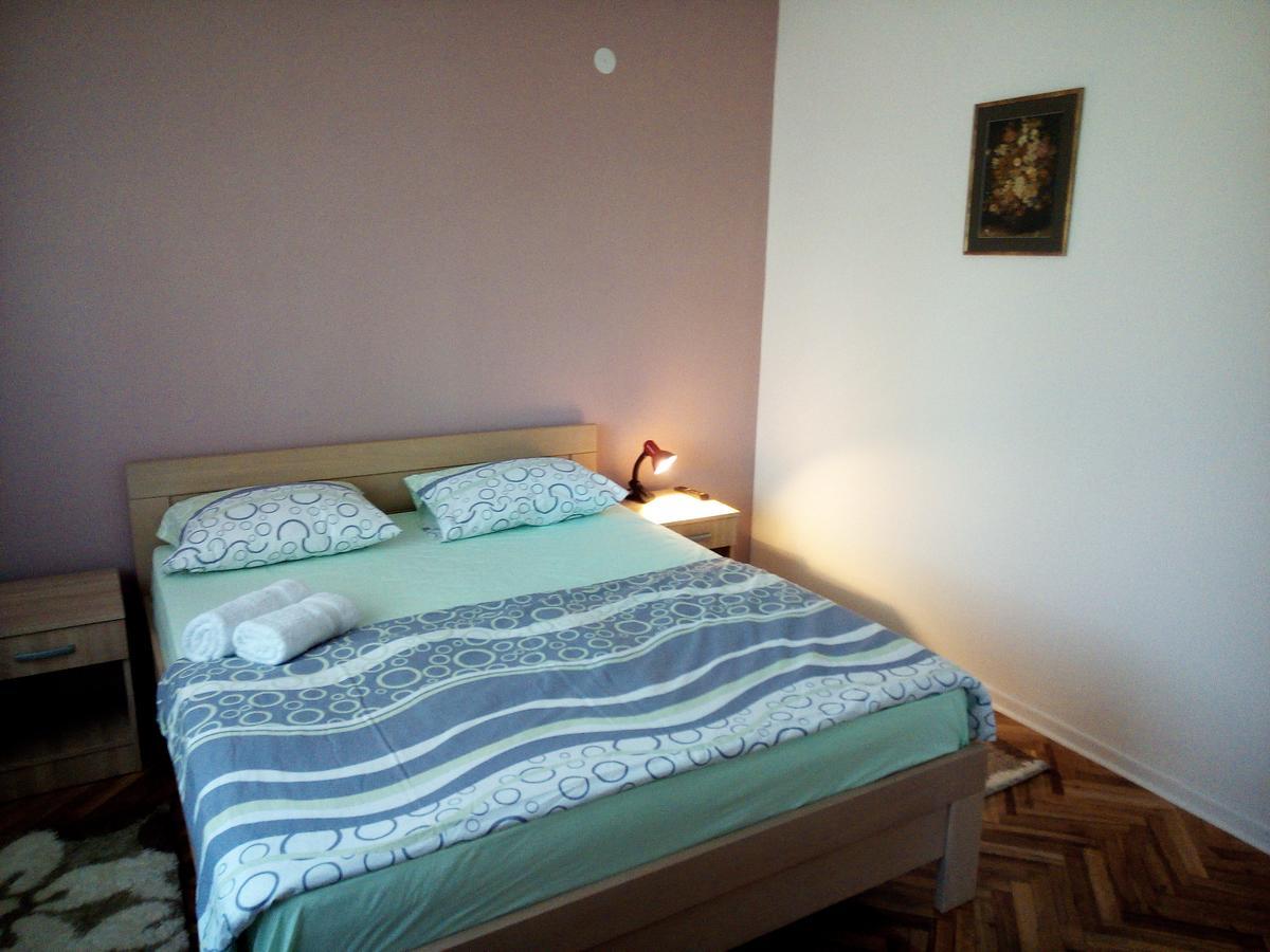 Apartment Holiday Vrnjacka Banja Exterior photo