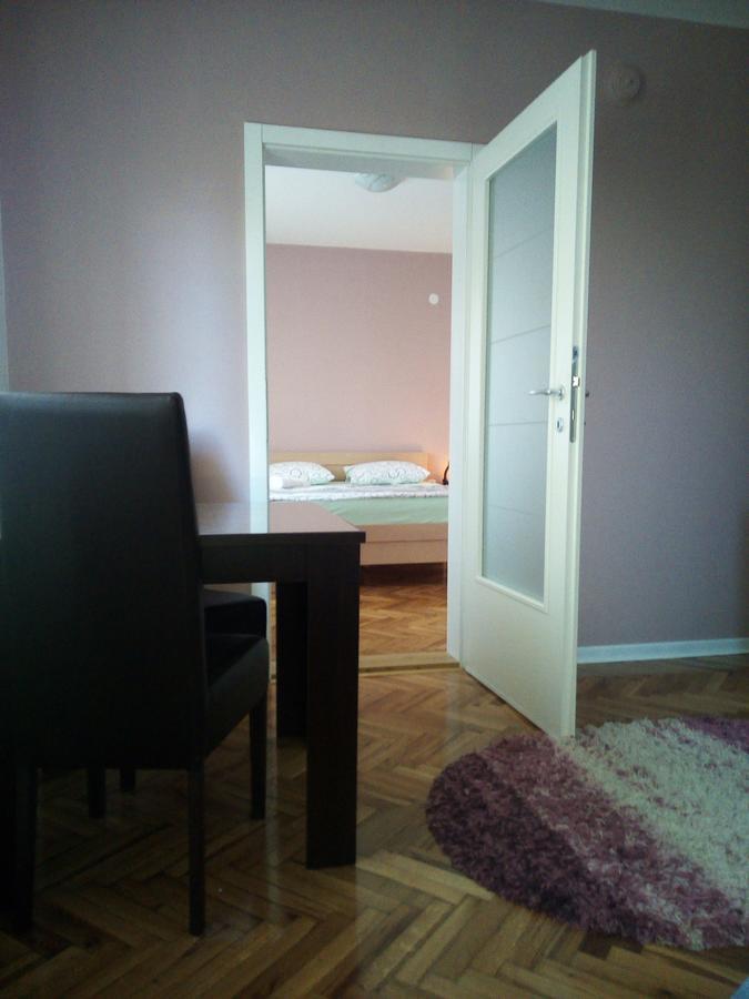 Apartment Holiday Vrnjacka Banja Exterior photo